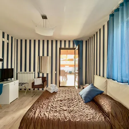 Konukevi Massimo D'azeglio 4*